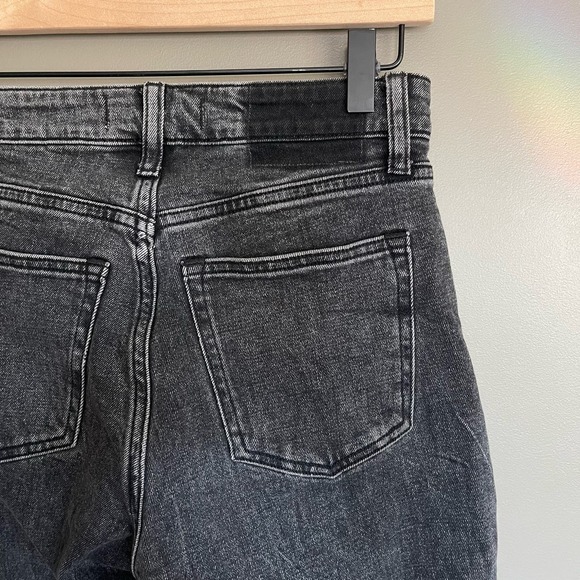 Abercrombie & Fitch Curve Love High Rise Mom Jean Size 25 Black Grey Relaxed Fit - Picture 12 of 16